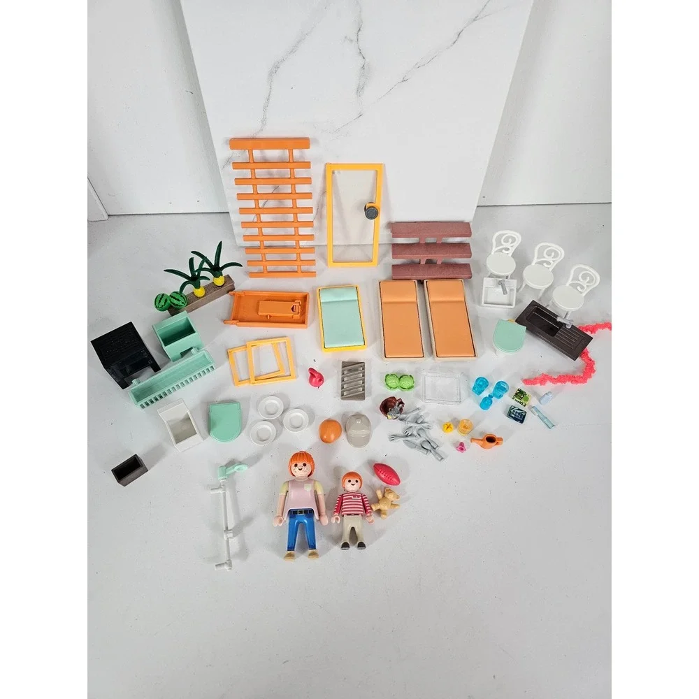 Playmobil City My Life School Hospital Accessories Lot Figures Chairs Kitchen
